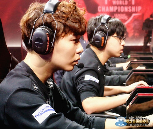 从球场上的 从球场上的