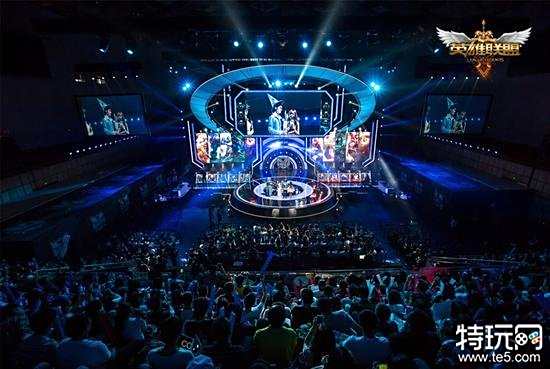 中超联赛里 中超联赛里