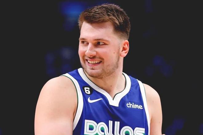 最亮眼的球 最亮眼的球